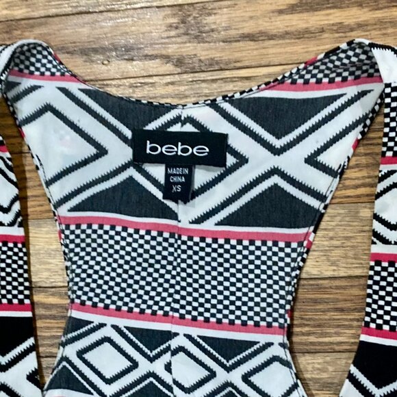 Bebe mini dress with pockets - Picture 3 of 3